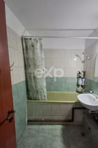 apartament 3 camere, decomandat - foto 8