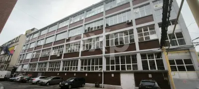 BUCURESTI - SECTOR 2 | Spatiu 714 mp | inaltime 5.25 m | Locuri de parcare - Bucuresti