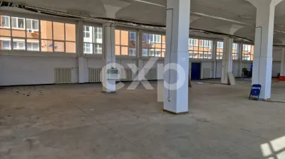 BUCURESTI - SECTOR 2 | Spatiu 714 mp | inaltime 5.25 m | Locuri de parcare - foto 5