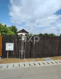 5000 mp teren + casa vacanta in Bascov - foto 2