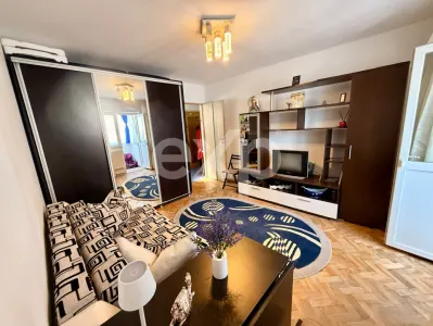 Apartament 2 camere decomandat, etaj 3, mobilat și utilat - foto 2