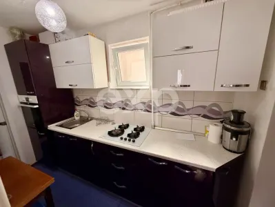Apartament 2 camere decomandat, etaj 3, mobilat și utilat - foto 3
