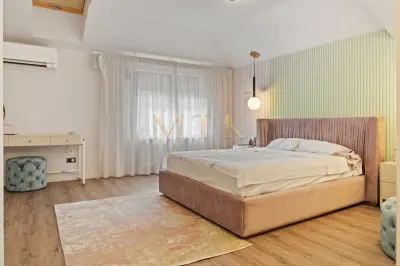 Vila de Lux Individuala cu Piscina - 6 cam | Pipera -Iancu Nicolae - foto 12