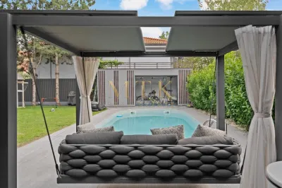 Vila de Lux Individuala cu Piscina - 6 cam | Pipera -Iancu Nicolae - foto 6