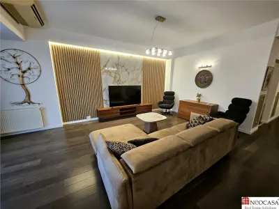 Proprietate rara | Apartament spatios cu vedere libera catre parcul Herastrau - foto 3
