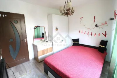 Apartament 3 camere , centrala proprie , zona Dambovita - foto 6