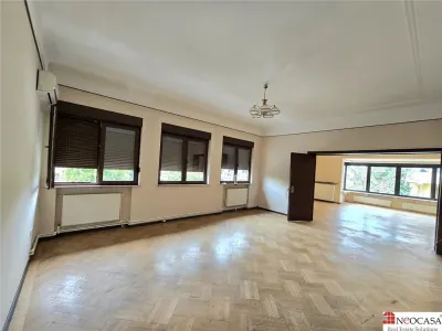 Eleganta interbelica : Apartament cu 6 camere si terasa, ideal pentru birouri sau rezidenta exclusivista - foto 4