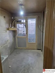 Apartament 3 camere, iDEAL PENTRU O FAMILIE TANARA - 8 min metrou - foto 4