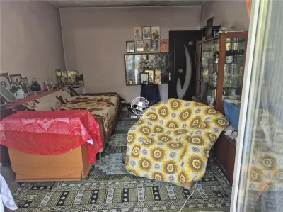 Apartamenr cu 3 camere decomandat de vanzare zona PACURARI - IASI - foto 2