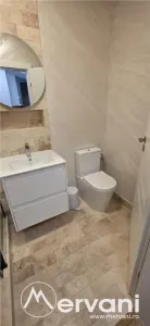 Apartament cu 2 bai si loc de parcare in Sinaia - foto 15