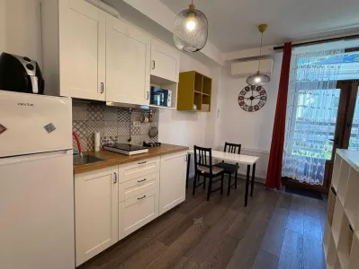 Studio Ultracentral Iasi | aproape UMF | Mobilat & Utilat - foto 1