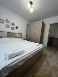 Apartament 3 camere, decomandat, 80mp - Selgros Cug - 590€ - foto 3