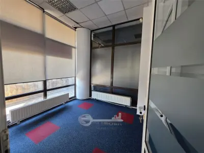 Spatiu Hala Centrala -- 183 mp - foto 12