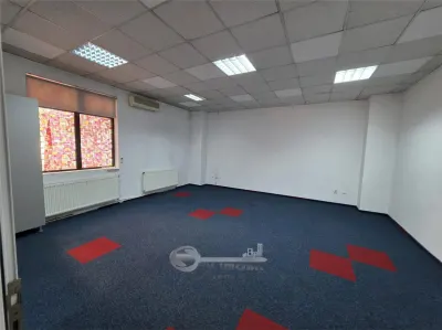 Spatiu Hala Centrala -- 183 mp - foto 15