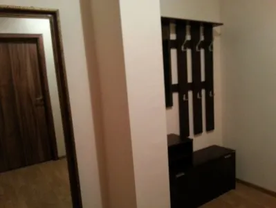 Apartament 2 Camere Decomandat – Podu Roș, Centrală Proprie - foto 7