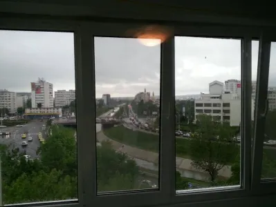 Apartament 2 Camere Decomandat – Podu Roș, Centrală Proprie - foto 8