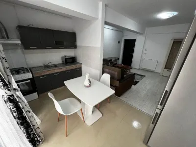 Inchiriez apartament nou,modern cu 2 camere complet mobilat si utilat - Iasi