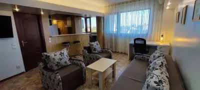 Apartament cu 2 camere mobilat,utilat centru - foto 1