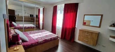 Apartament cu 2 camere mobilat,utilat centru - foto 3