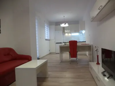 Apartament 2 camere mobilat, utilat - Centru - Iasi