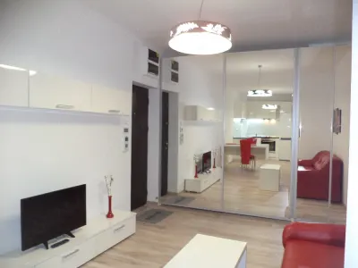 Apartament 2 camere mobilat, utilat - Centru - foto 2