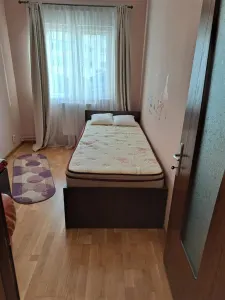 Apartament cu 3 camere decomandat - Zona Carrefour Felicia - Etaj 2 ! - foto 4