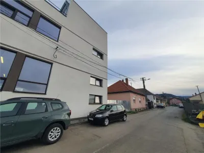 Ocazie! Spatiu industrial P+1 cu 1300mp suprafata utila ,in Cisnadie - foto 5