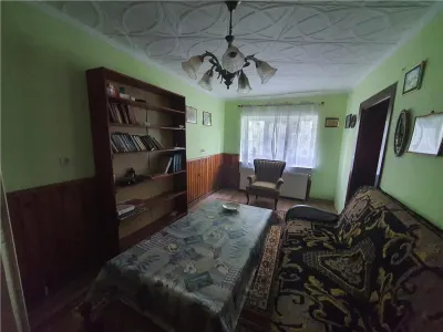 Casa singur in curte cu  700mp teren in orasul Avrig, 25km distanta de Sibiu - foto 9