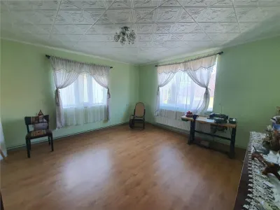 Casa singur in curte cu  700mp teren in orasul Avrig, 25km distanta de Sibiu - foto 10