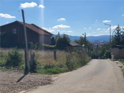 Parcela de teren 1840 mp cu front dublu - str.Viilor  -Gusterita - foto 5