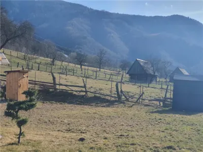 Vindem urgent 1035mp teren intravilan in Rau Sadului ,  SIBIU - foto 15