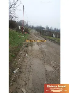 Reprezentanta Renault-Bd. Bratianu-Teren 2500mp Parcelabil - Constanta
