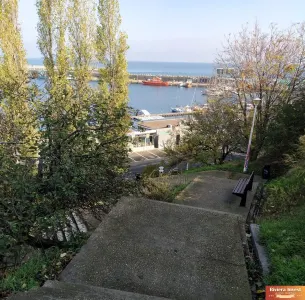 PIATA OVIDIU-Portul Tomis ,apartament cu vedere la mare - foto 13