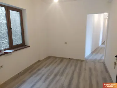 PIATA OVIDIU-Portul Tomis ,apartament cu vedere la mare - foto 4
