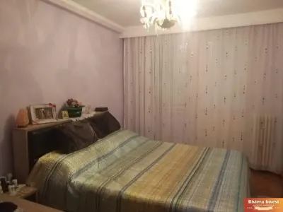 Gara,Bd.Ferdinand ,apartament cu 3 camere 80 mp vedere bilaterala . - foto 11