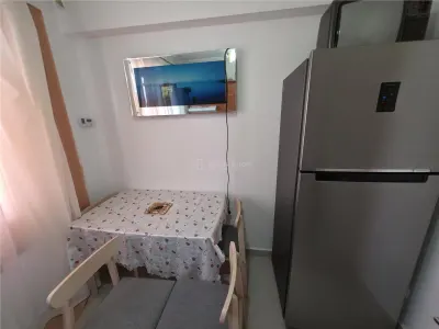 2 camere - Dobroesti - 60mp - loc parcare - etaj 1 - complet mobilat - foto 6