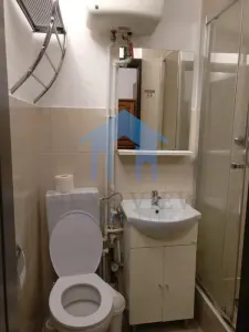 Garsoniera, Intre Lacuri - foto 2