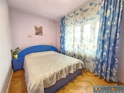 Apartament 3 camere Tudor etaj 2 - foto 6