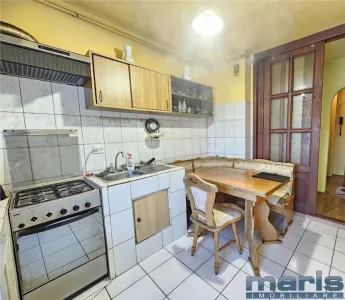Apartament 3 camere etaj 3 cu 2 bai in Tudor Pandurilor - foto 3