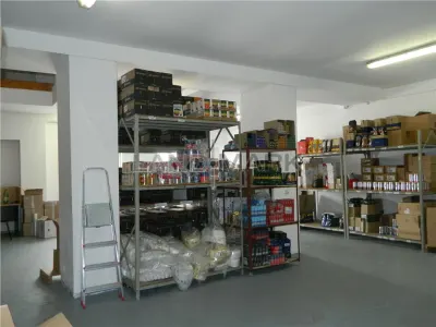 EXCLUSIV,Show room cu depozit si parcare, Lugojului Timisoara - foto 14