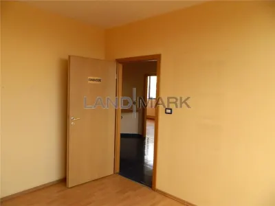 Spatiu birouri 50  mp , cladire noua, Simiion Barnutiu - foto 4