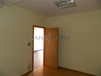 Spatiu birouri 50  mp , cladire noua, Simiion Barnutiu - foto 5