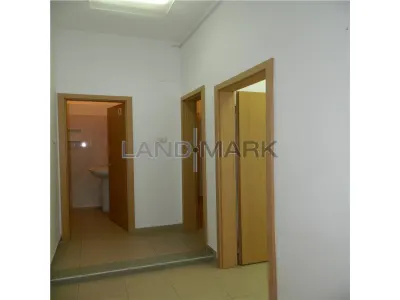 Spatiu birouri 140 mp amenajat , zona Rebreanu - Sagului - foto 4