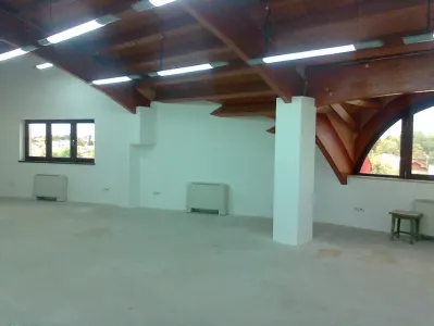 Spatiu birouri , 150 mp zona Liviu Rebreanu . - foto 3