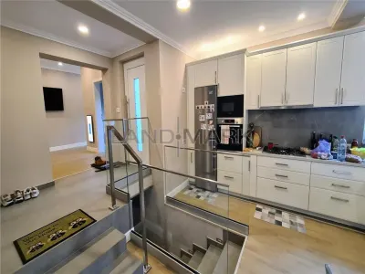 Proprietate de LUX, proiect PARTER,  Timisoara zona linistita - foto 12