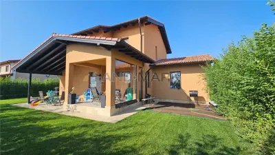 Vila in Cartierul Primaverii, Sacalaz, COMISION 0% - foto 2