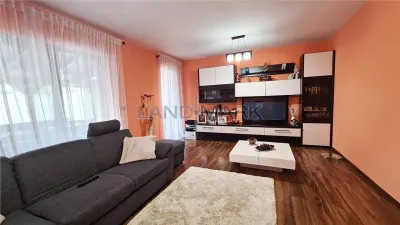 Unitate in Duplex Dumbravita intre strazile Balcescu-Ferventia padure - foto 12