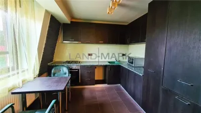 De inchiriat apartament 3 camere in vila zona Favorit-Circumvalatiunii - foto 5