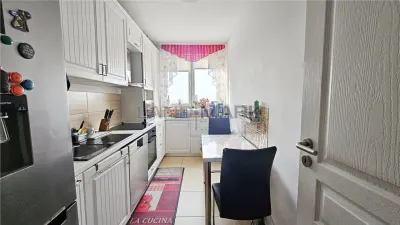 APARTAMENT 3 CAMERE 2 BAI CU LIFT STR CONSTRUCTORILOR - Padurea verde - foto 9