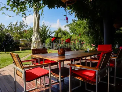 COMISION 0% CASA deosebita cu arhitectura si stil pentru familia ta - foto 3